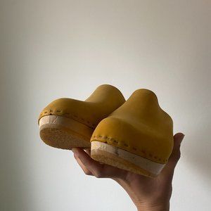 Bryr Clementine Leather Wood Clog Fennel Nubuck 38